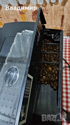 Jura Impressa C5 кафе машина , снимка 4 - Кафемашини - 51860972