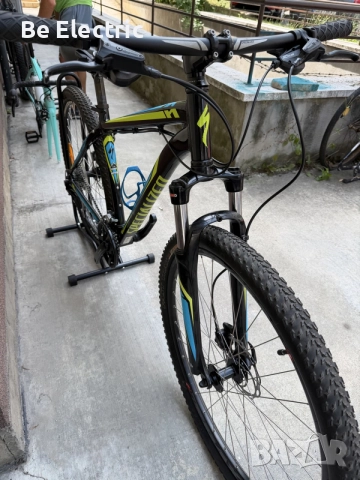 Велосипед Specialized Hardrock Sport Disc 29 , снимка 12 - Велосипеди - 56327378