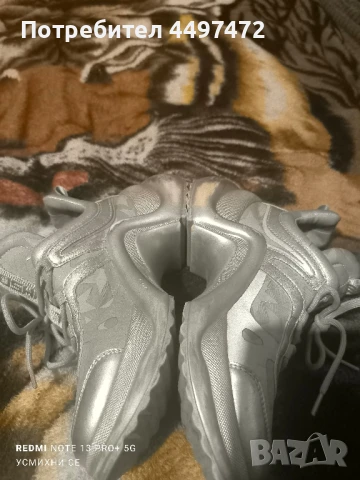 Оригинални маратонки Togoshi, снимка 3 - Маратонки - 50596846