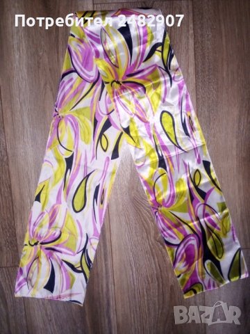 Дамски шал - сатен, снимка 5 - Шалове - 41665300