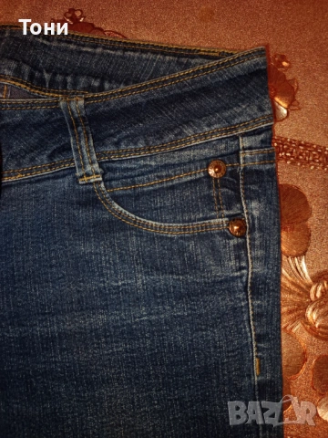 Дамски Модерни Дънки Като Нови М, снимка 9 - Дънки - 53489972