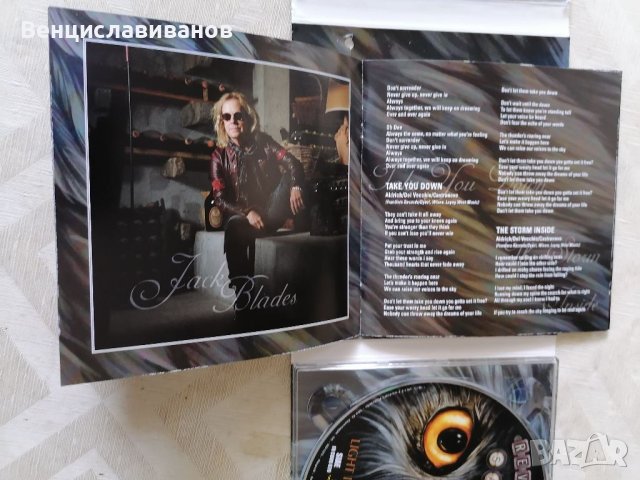   REVOLUTION SAINTS-CD +DVD ORIGINAL, снимка 5 - CD дискове - 41044658