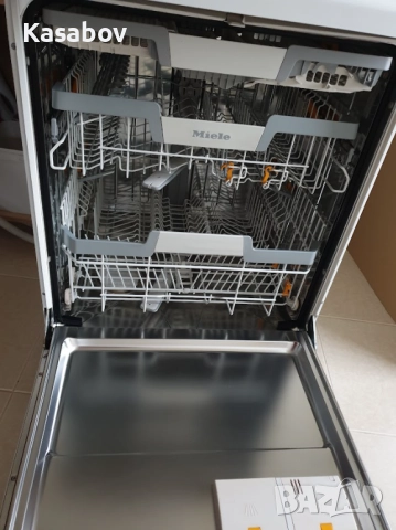 Съдомиялна Miele - Auto Open - 14 Комплекта - Свободностояща - 60см, снимка 4 - Съдомиялни - 51980353