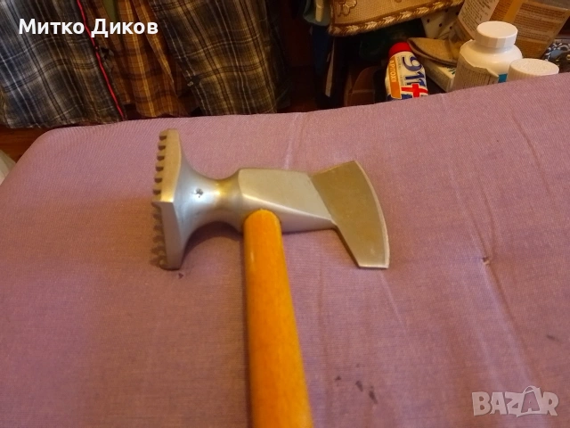 Сатър чук брадвичка за месо нов от соца СССР 30х11см и 5х5 см чук и 7 см острие, снимка 2 - Прибори за хранене, готвене и сервиране - 53513624