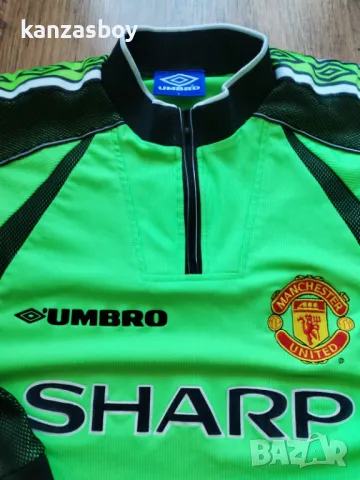 UMBRO Manchester United 1998-99 Retro Goalkeeper Shirt Green - футболна ретро блуза М-Л