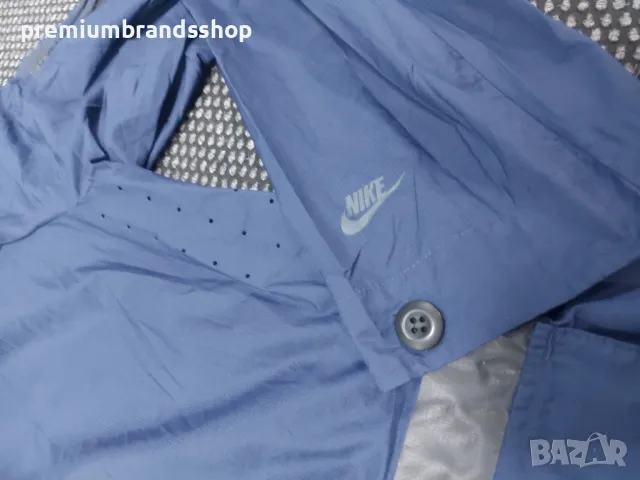 Nike ветровка L мъжка, снимка 2 - Спортни дрехи, екипи - 47711923