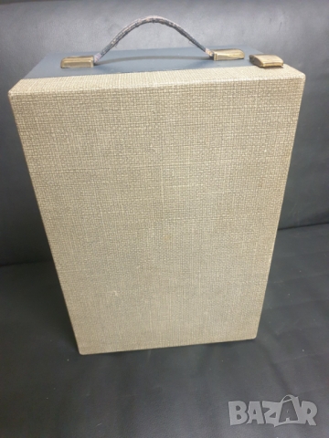 Ретро грамофон в куфар Phillips NG5051 Работи. В добро състояние. Made in Gt. Britain 088762 7637 , снимка 5 - Грамофони - 36062561