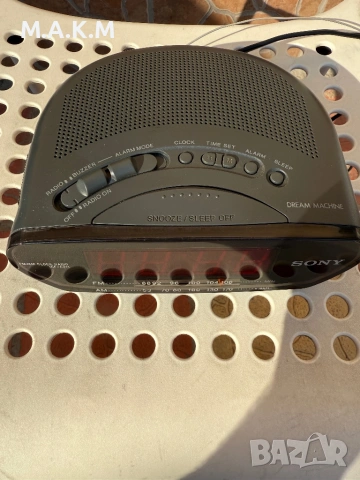 Радиочасовник Sony, снимка 2 - Други - 53735807