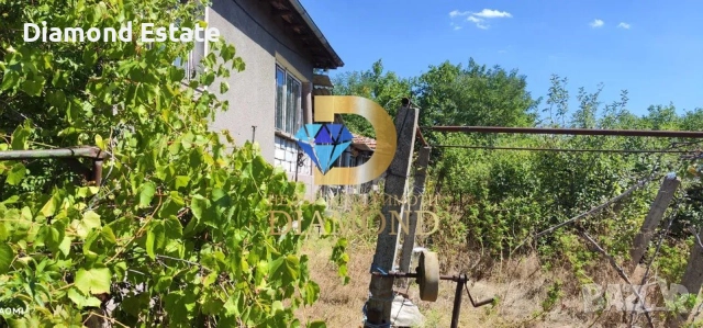 Двуетажна къща в село Сталево, общ. Димитровград, снимка 5 - Къщи - 51495591