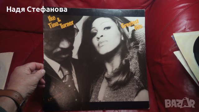 Грамофонни плочи за всеки: Engelbert Humpertdinck, Bill Haley, Jonny cash, Cliff Richard, Ike&Tina T, снимка 12 - Грамофонни плочи - 44165452