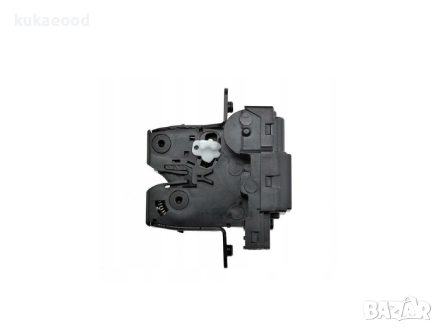 Машинка за заключване на багажник за Nissan Micra K12, снимка 2 - Части - 44611945