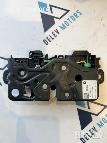 UK735711221 / 163672-10 брава за заден капак от BMW 320i G21
