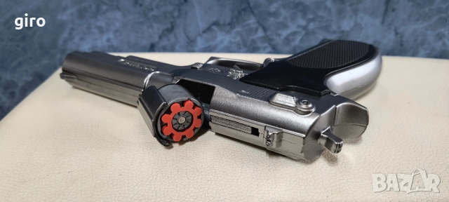 Масивен метален пистолет с капси COLT+96 бр. капси , снимка 8 - Колекции - 52883248