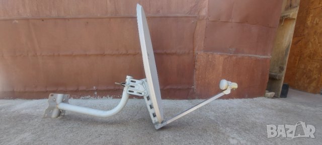 Сателитна антена - чиния пълен комплект готова за монтаж, снимка 4 - Приемници и антени - 41703510