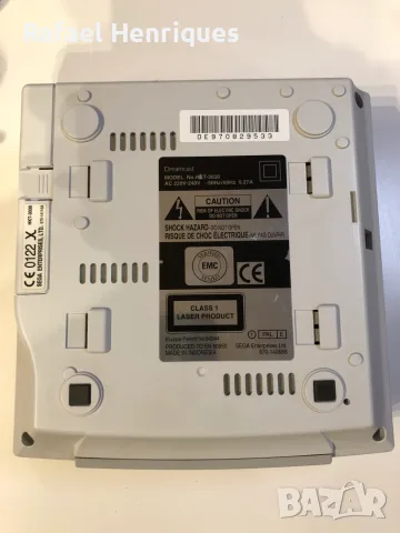 В кутия Sega Dreamcast с оригинален контролер, снимка 5 - Други игри и конзоли - 55828432