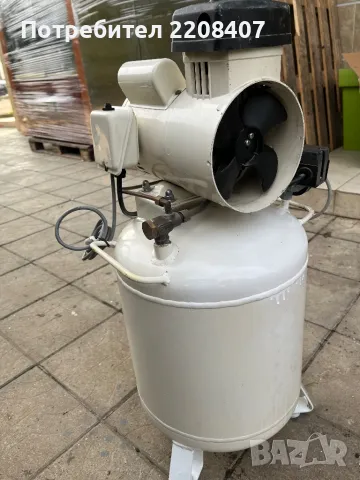 Компресор за въздух, снимка 3 - Компресори - 48791610