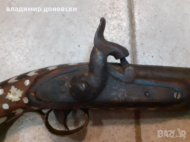 Красив автентичен капсулен пистолет,от 19 век,пищов,оръжие, снимка 7 - Колекции - 52016266