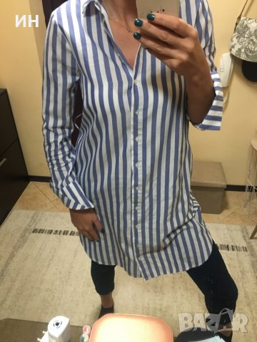 Риза рокля в бяло и светло синьо