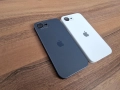 Матов Стъклен Кейс за Apple iPhone 16e - Различни цветове, снимка 7