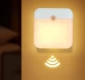 Смарт Нощна Лампа със Сензор за движение LED осветление USB зареждане, снимка 2