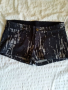  Дамски дънкови къси панталони , снимка 1 - Къси панталони и бермуди - 36374951