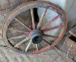Старо колело от каруца за битов кът и декорация, снимка 1 - Други - 41656554