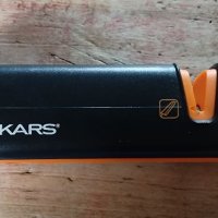 Точило Fiskars за брадви и ножове, снимка 6 - Оборудване и аксесоари за оръжия - 41903855