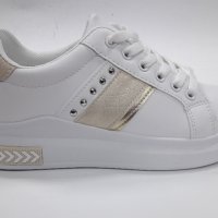 Дамски спортни обувки 2754 в бяло, снимка 1 - Кецове - 34602519