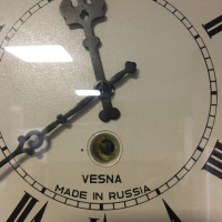 Старинен стенен часовник “VESNA”, снимка 2 - Антикварни и старинни предмети - 36161121