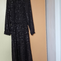 H&M нова пайетена рокля , снимка 3 - Рокли - 44765597