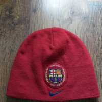 nike barcelona - страхотна зимна шапка , снимка 2 - Шапки - 35790313