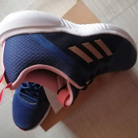 Нови оригинални маратонки Adidas, снимка 4 - Маратонки - 36309196