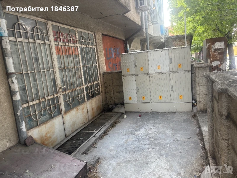 Магазин на 2 нива Варна Колхозен пазар ул.Кракра, снимка 1