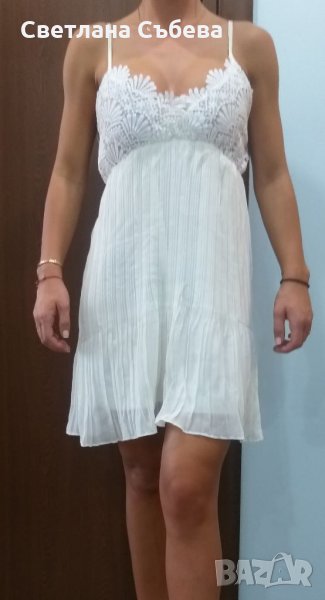 Бяла рокля , снимка 1