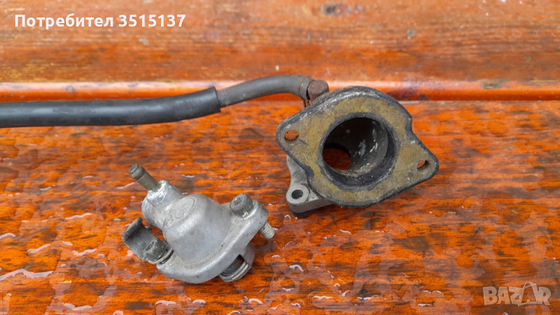 Yamaha Majesty 250 карбуратор  колектор и  термостат  , снимка 1