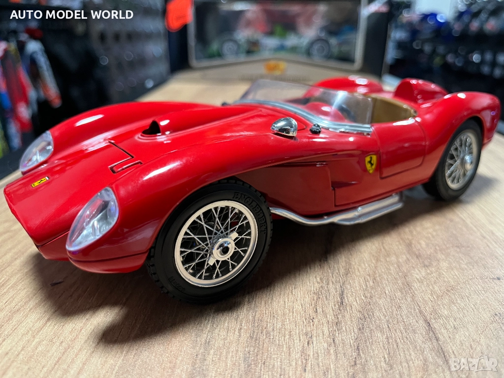 BBURAGO метална колекционерски модел FERARRI 250 TESTAROSSA 1:18, снимка 1