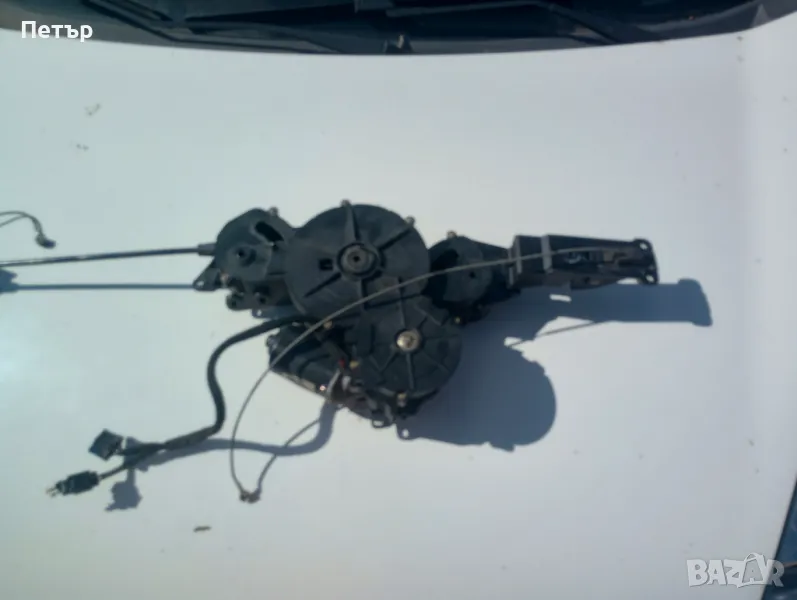 Механизъм с моторче за задна дясна ел.врата Пежо 807 Ситроен Ц8 ланчия федра 1488889080, снимка 1