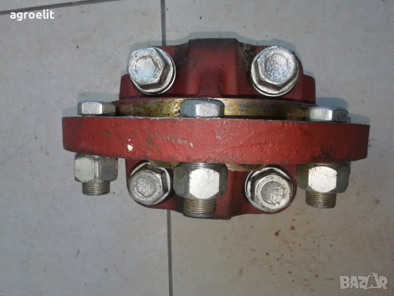 Главина задна за МТЗ/Болгар/Беларус 952, снимка 1