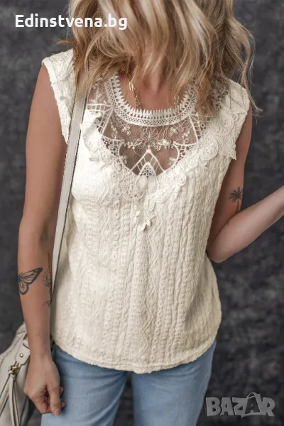 Дамски елегантен топ в бежово с ефектно бродирано деколте, снимка 1