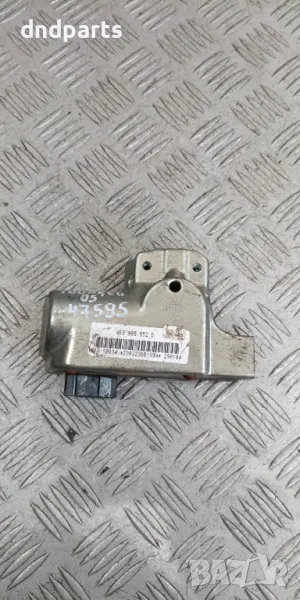 Моторче заключване волан VW Touareg 2005г.	, снимка 1