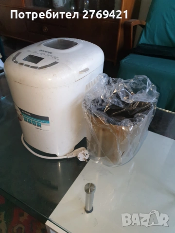 Хлебопекарна Горение повредена за части с резервна кофичка, снимка 3 - Хлебопекарни - 53828511