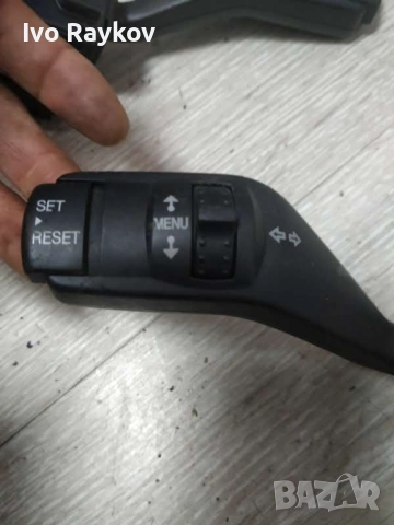 Лостче за светлини за Ford FOCUS (2004 - 2008) 17D940-1, снимка 3 - Части - 52672269