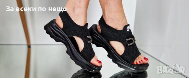 Nike Дамски Сандали Найк От 36 До 41 Номер - Бели Или Черни Код P823, снимка 3 - Сандали - 50830468