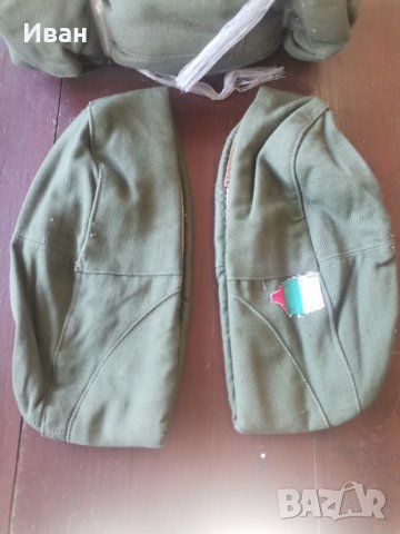 Военни шапки 