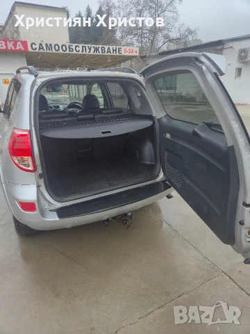 Toyota RAV4 2.2 D-CAT 177, снимка 5 - Автомобили и джипове - 53210012