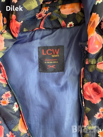 Прекрасен елек , снимка 4 - Елеци - 53738906