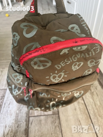 Раничка Desigual