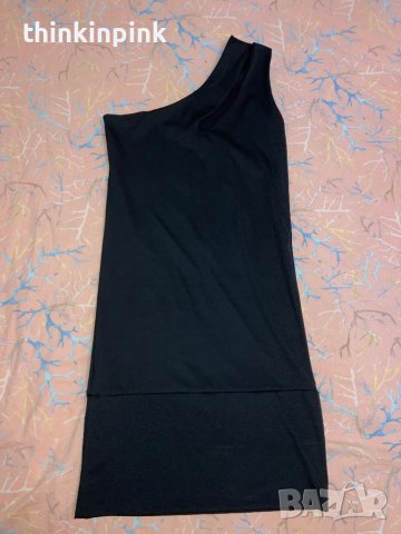 Малка черна рокля с едно рамо, снимка 2 - Рокли - 41748799