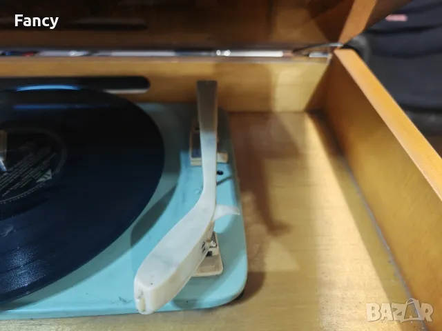 Радио Грамофон Latvija M , снимка 8 - Антикварни и старинни предмети - 47892974