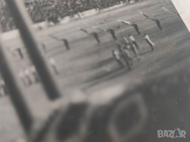 Продавам стари футболни снимки Левски : Славия 1940 и Левски: Македония 1942, снимка 4 - Други - 41422445